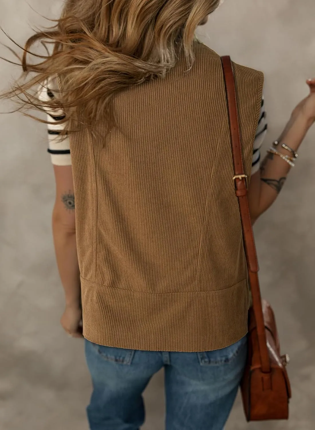 Dokotoo Womens Corduroy Vests Outerwear 2025 Button-Down Lightweight Waistcoat Sleeveless Jacket Casual Vest