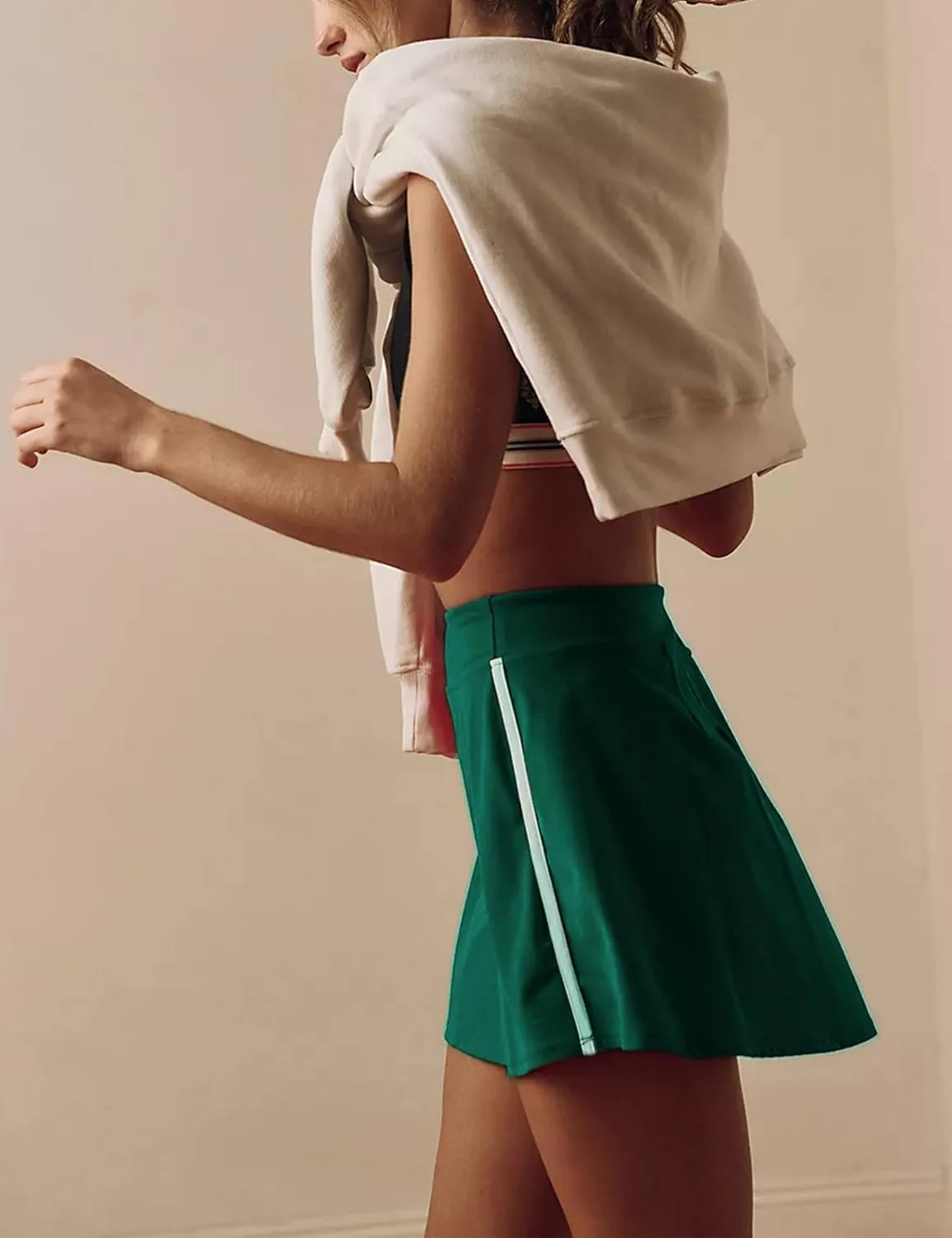 Lianlive Women's Tennis Skirt High Waisted Athletic Mini Skort with Pockets Built-in Shorts Active Golf Skirts for Sports
