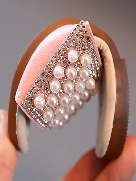 When in Doubt, Wear Pearls Slides By Liv and Mia
